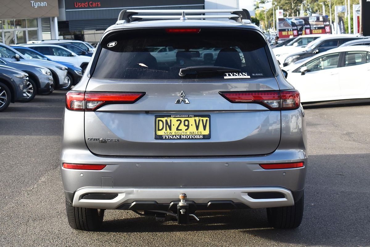2023 Mitsubishi Outlander LS ZM