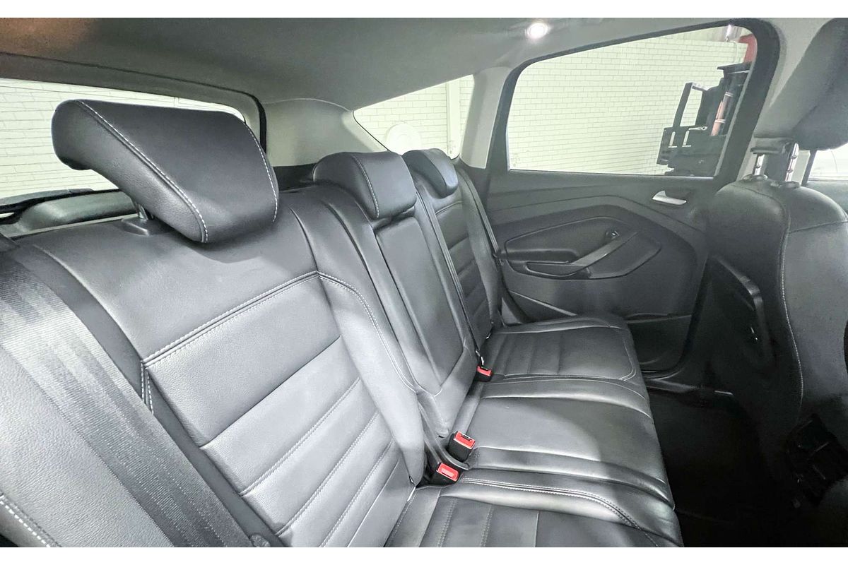 2017 Ford Escape Titanium ZG