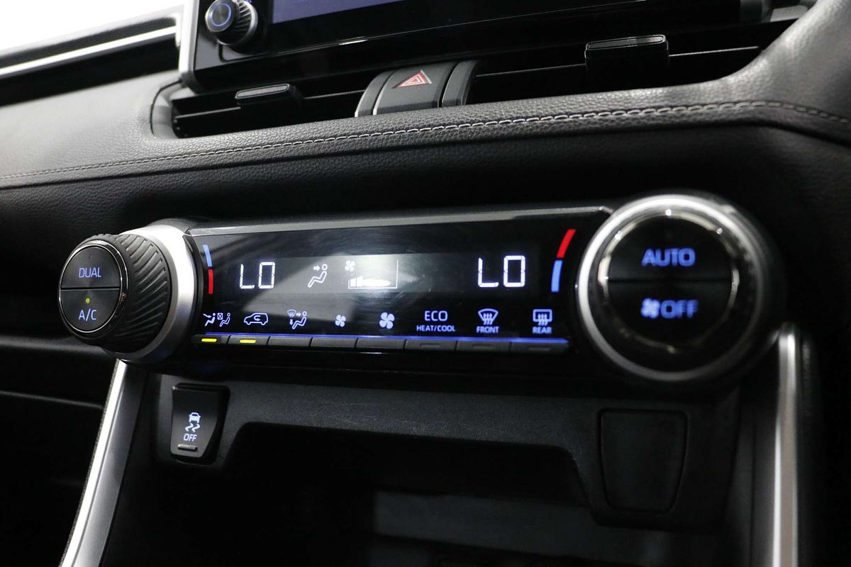 2020 Toyota RAV4 GX AXAH54R
