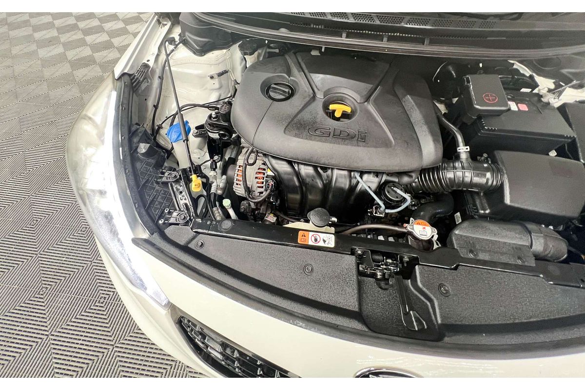 2015 Kia Cerato SLi YD