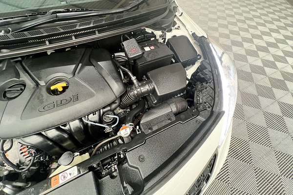 2015 Kia Cerato SLi YD
