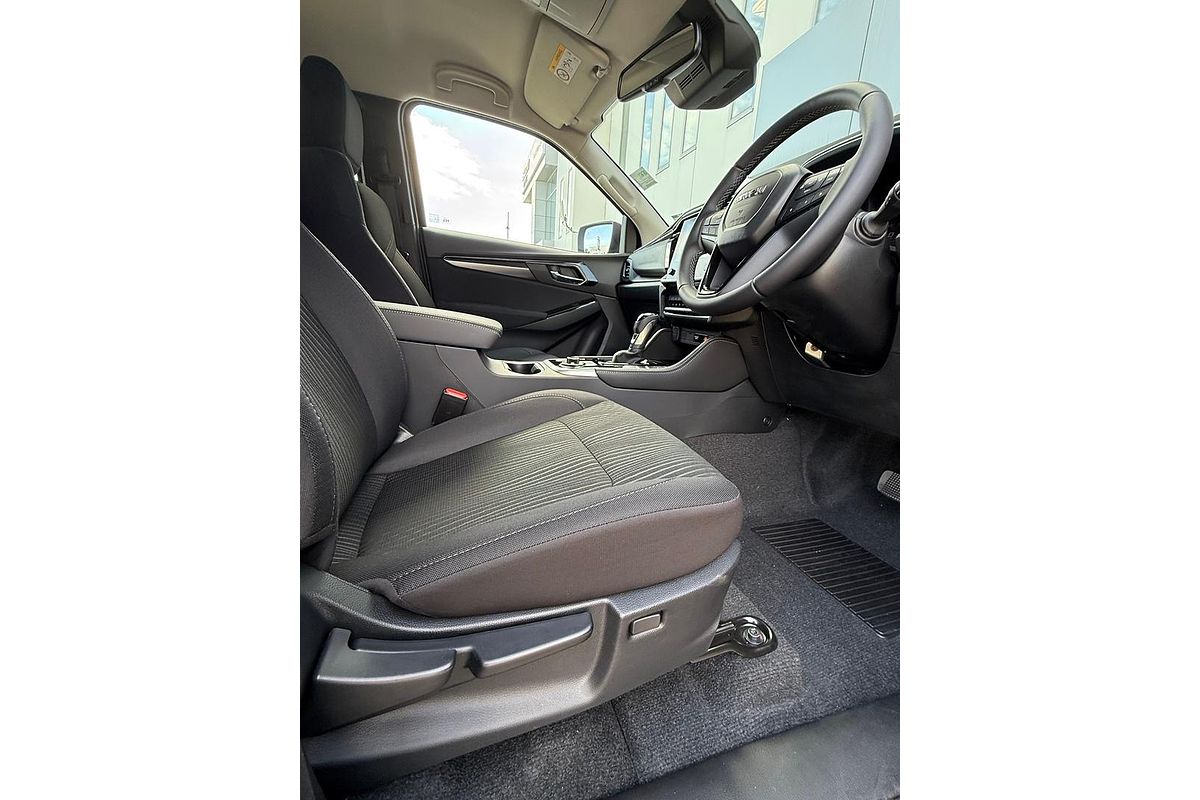2025 Isuzu MU-X LS-U