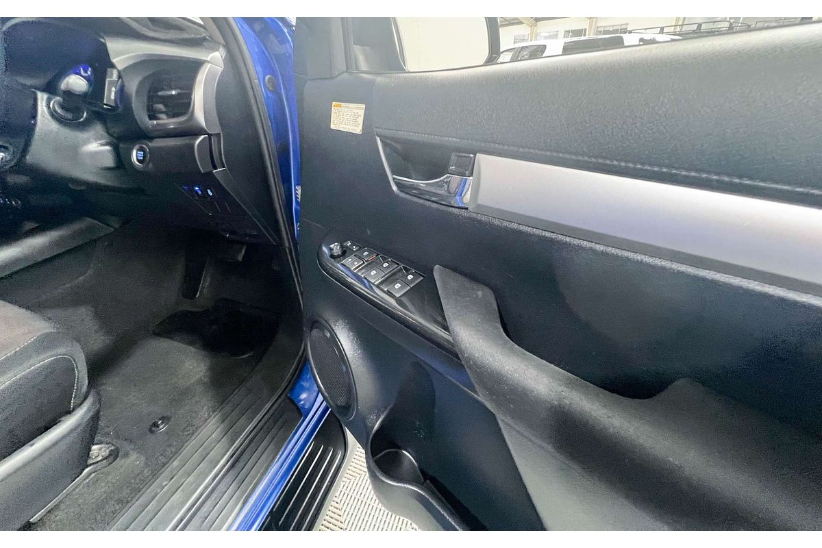 2017 Toyota Hilux SR5 GUN126R 4X4