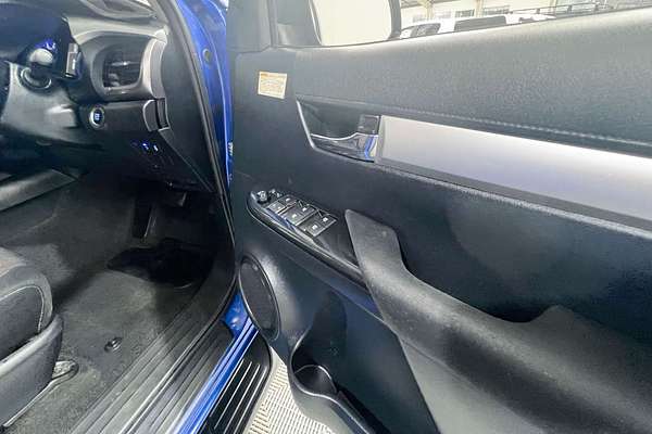 2017 Toyota Hilux SR5 GUN126R 4X4
