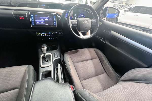 2017 Toyota Hilux SR5 GUN126R 4X4
