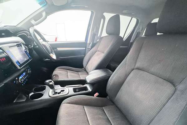 2017 Toyota Hilux SR5 GUN126R 4X4