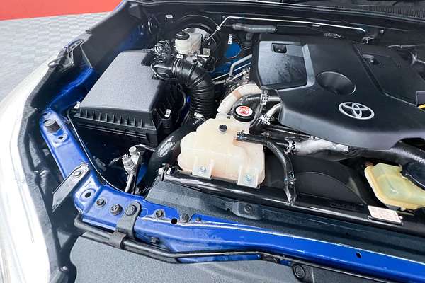 2017 Toyota Hilux SR5 GUN126R 4X4