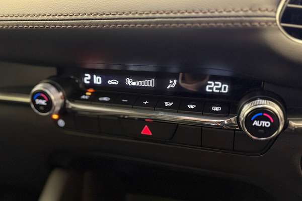 2024 Mazda 3 G20 Touring BP Series