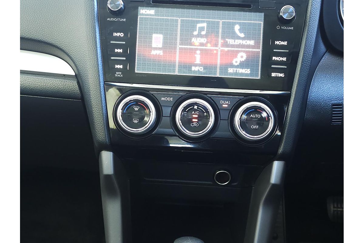 2015 Subaru Forester 2.0D-L S4