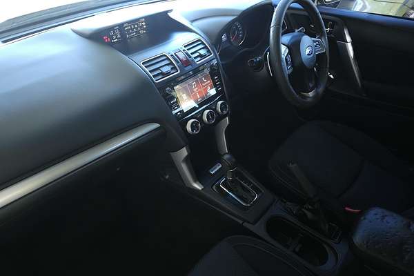 2015 Subaru Forester 2.0D-L S4