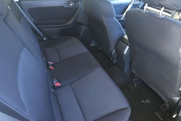 2015 Subaru Forester 2.0D-L S4