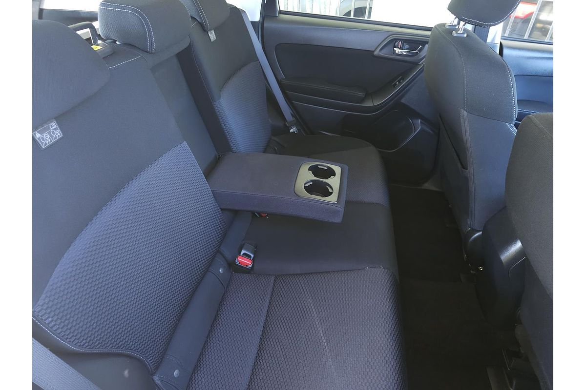 2015 Subaru Forester 2.0D-L S4