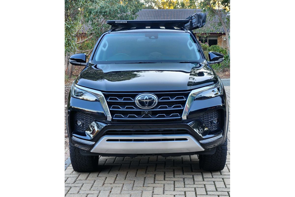 2023 Toyota Fortuner Crusade GUN156R