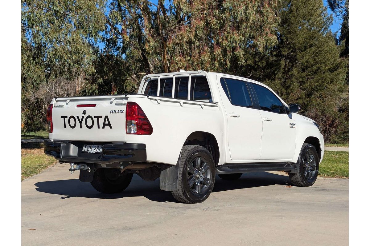 2024 Toyota Hilux SR GUN126R 4X4