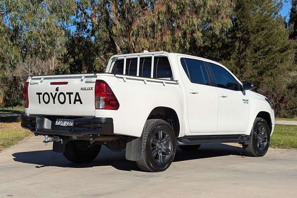 2024 Toyota Hilux SR GUN126R 4X4