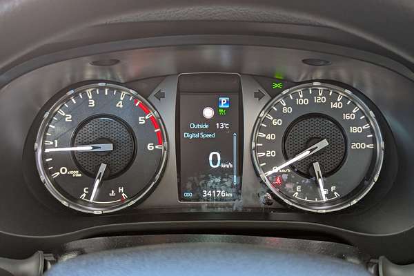 2024 Toyota Hilux SR GUN126R 4X4