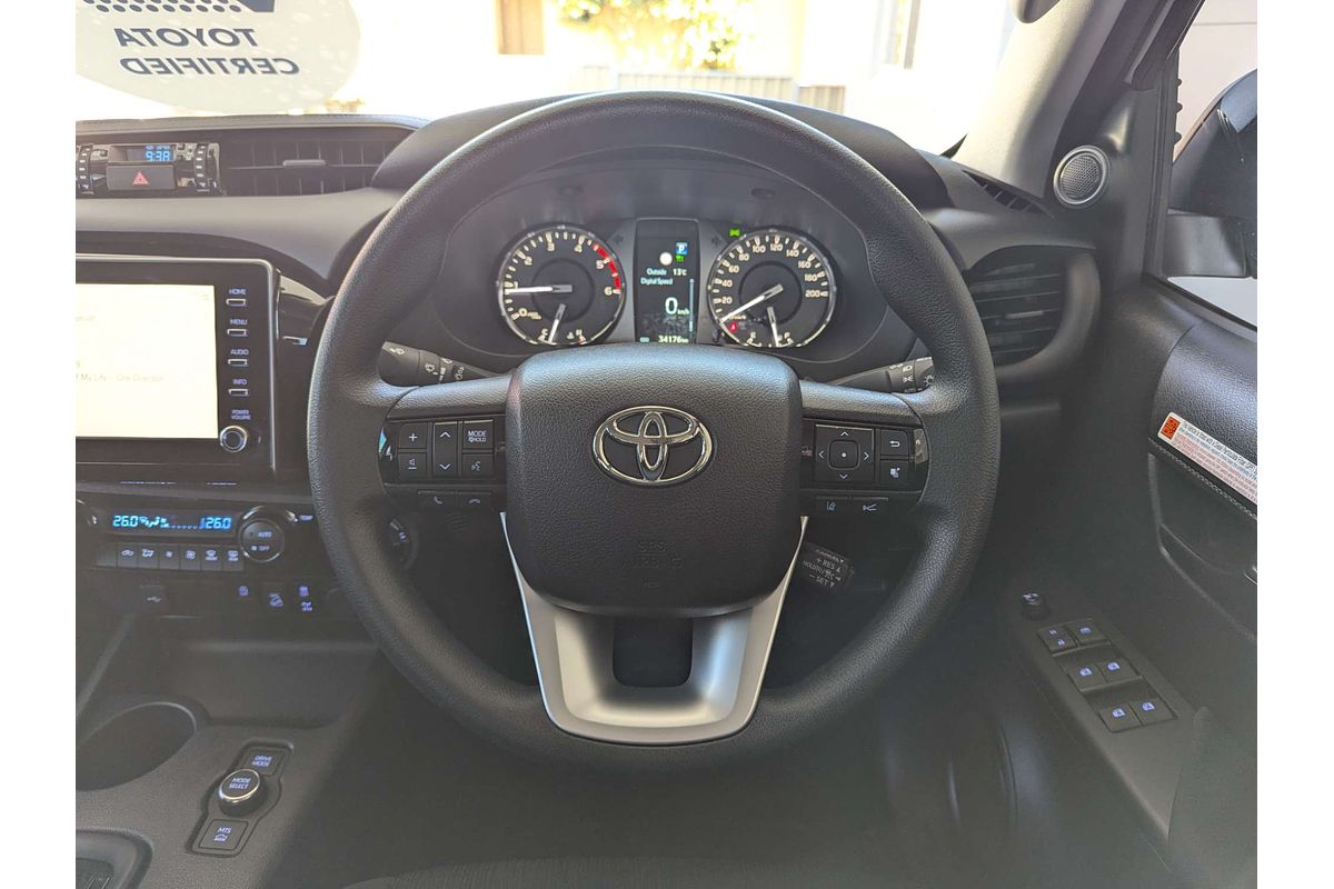 2024 Toyota Hilux SR GUN126R 4X4