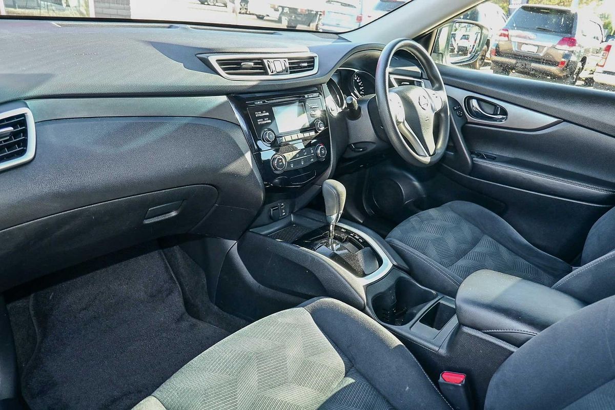 2015 Nissan X-TRAIL ST T32