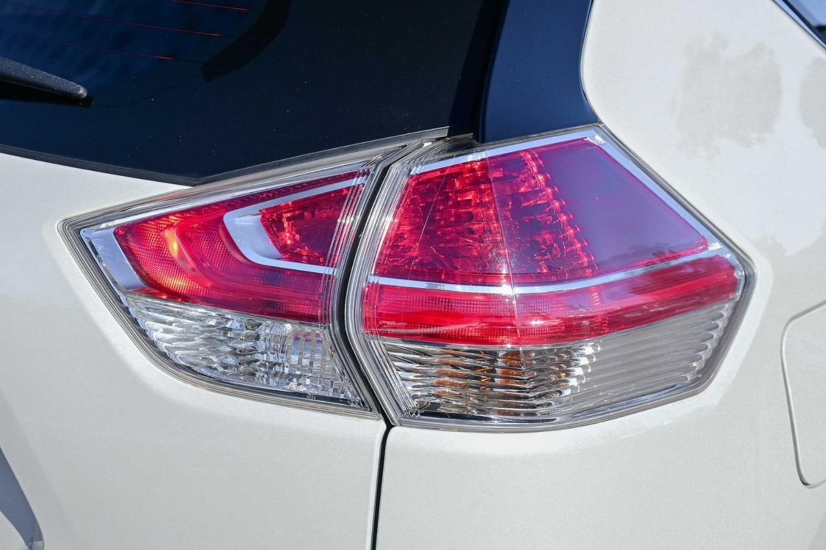 2015 Nissan X-TRAIL ST T32