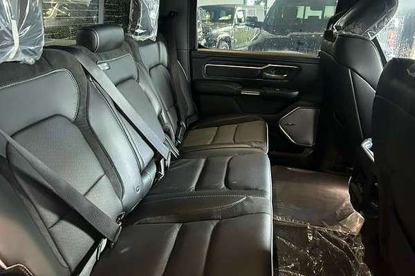2025 RAM 1500 Laramie Sport Hurricane SO RamBox DT 4X4 SWB