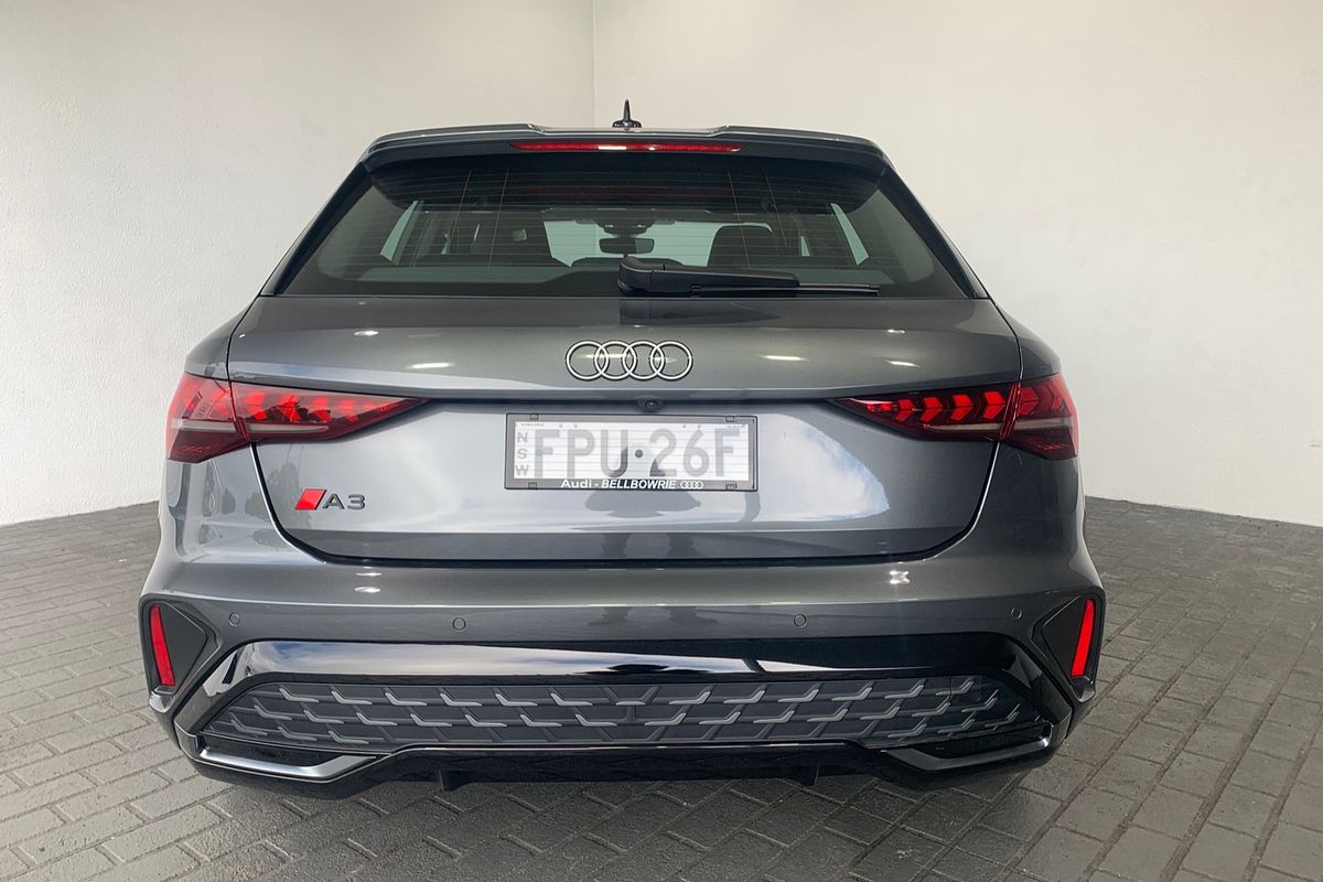 2024 Audi A3 35 TFSI S line GY