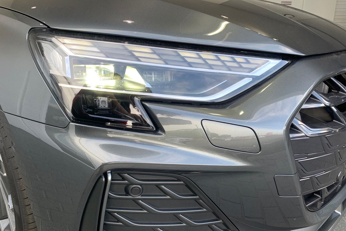 2024 Audi A3 35 TFSI S line GY
