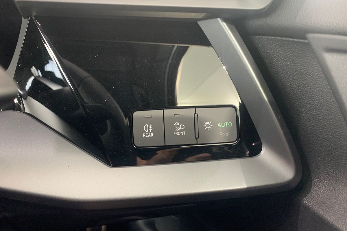 2024 Audi A3 35 TFSI S line GY