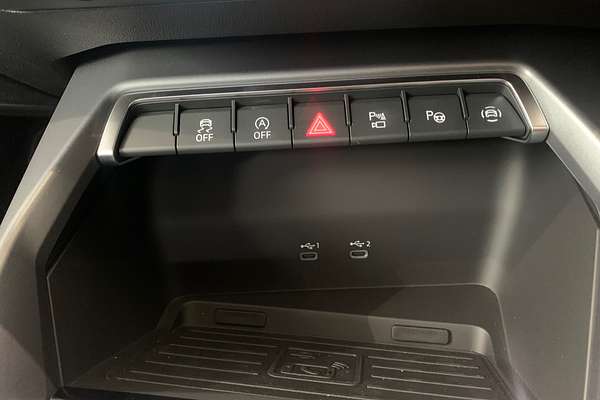 2024 Audi A3 35 TFSI S line GY