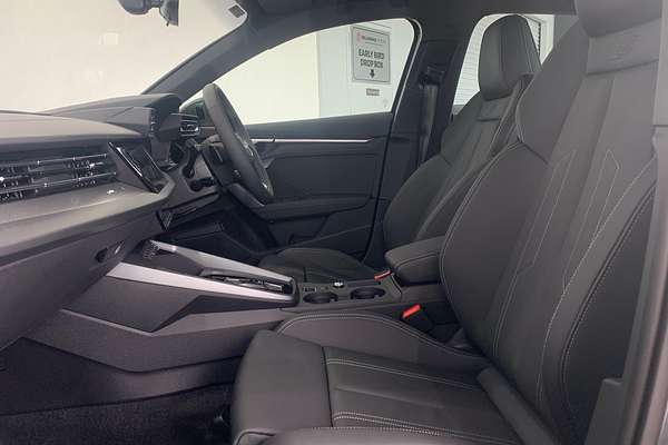 2024 Audi A3 35 TFSI S line GY