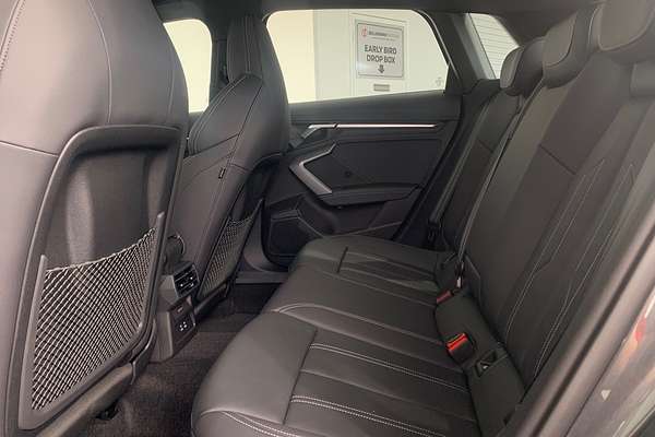 2024 Audi A3 35 TFSI S line GY