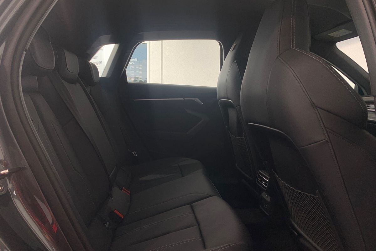2024 Audi A3 35 TFSI S line GY