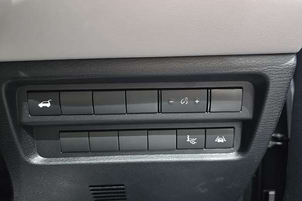 2022 Mitsubishi Outlander Exceed ZM