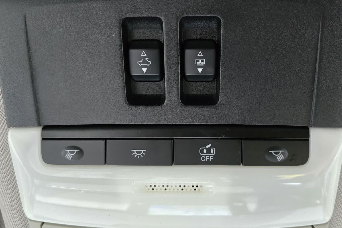 2022 Mitsubishi Outlander Exceed ZM