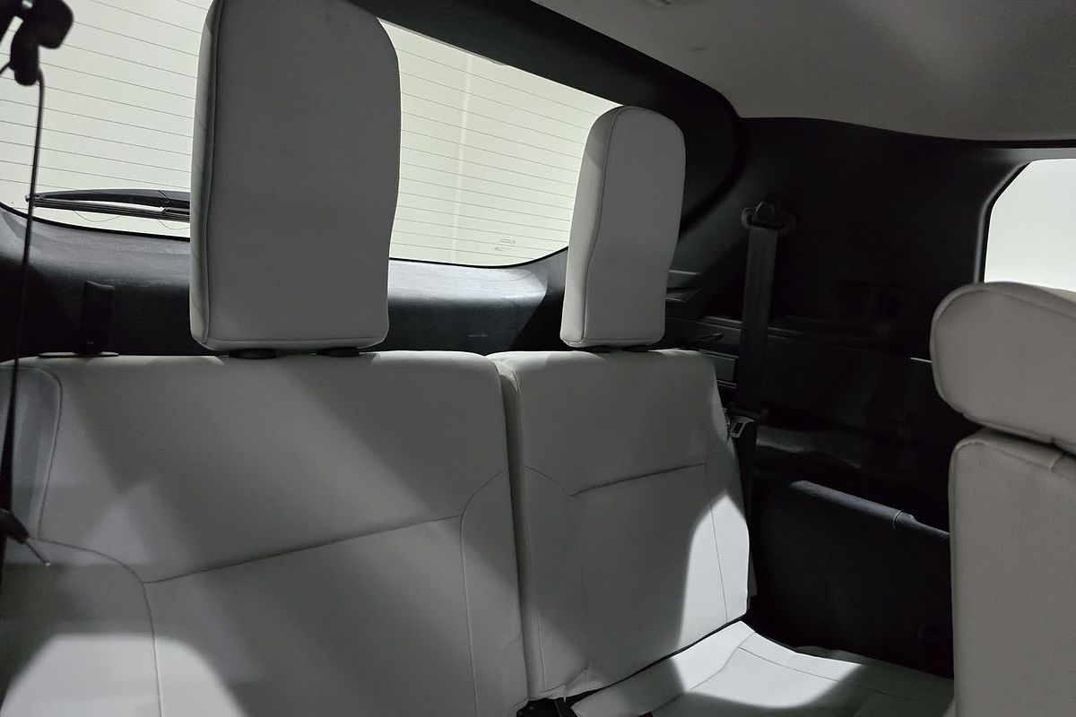 2022 Mitsubishi Outlander Exceed ZM