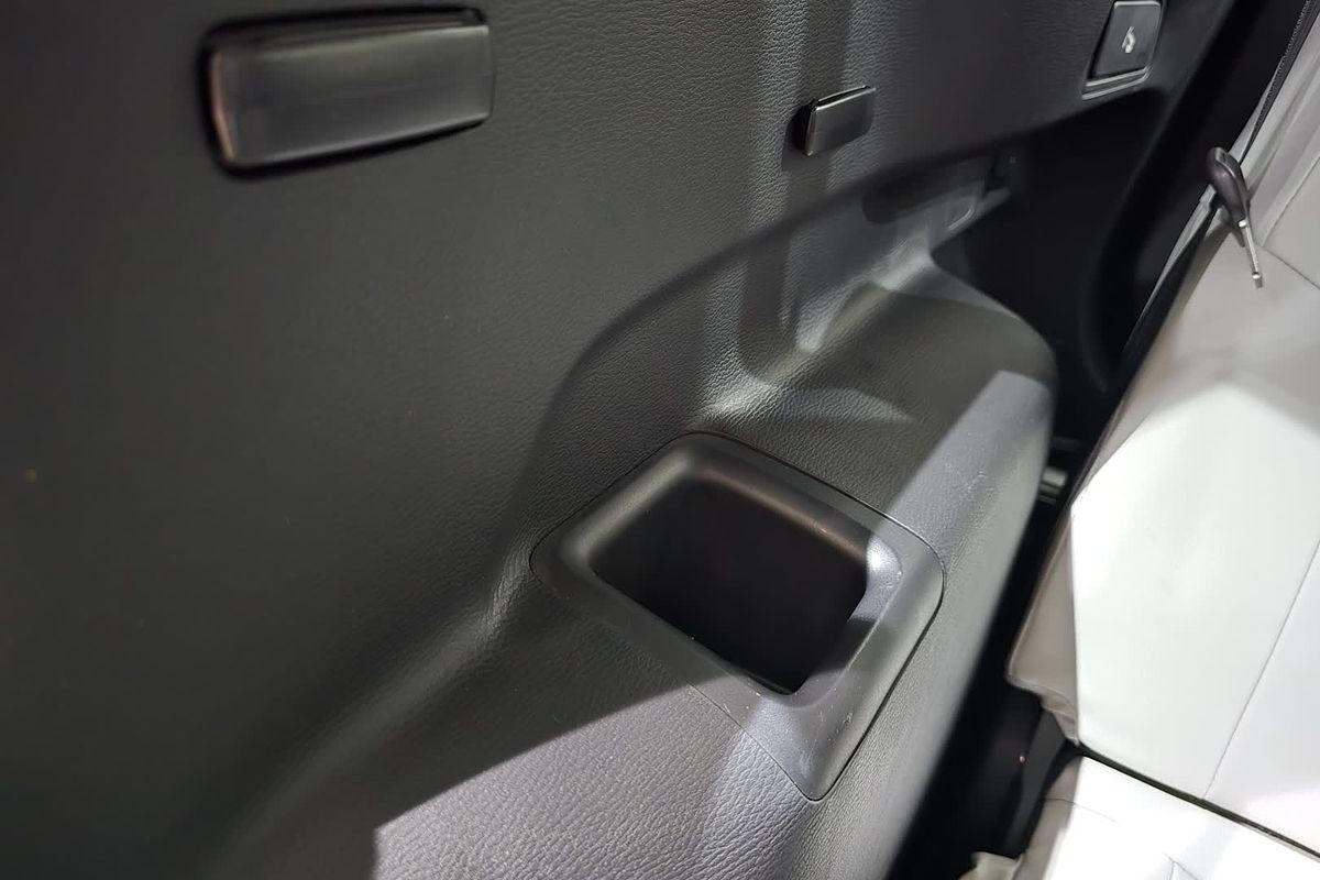 2022 Mitsubishi Outlander Exceed ZM