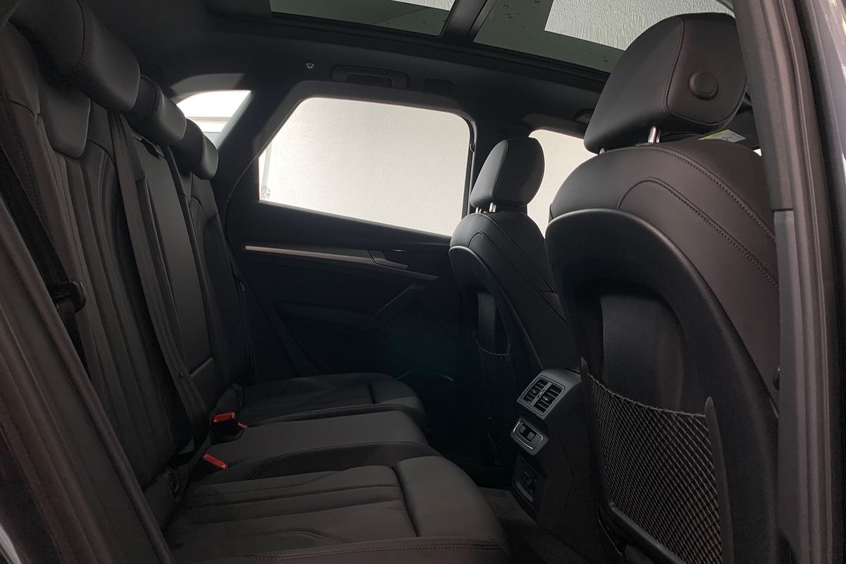 2024 Audi Q5 40 TDI Sport FY