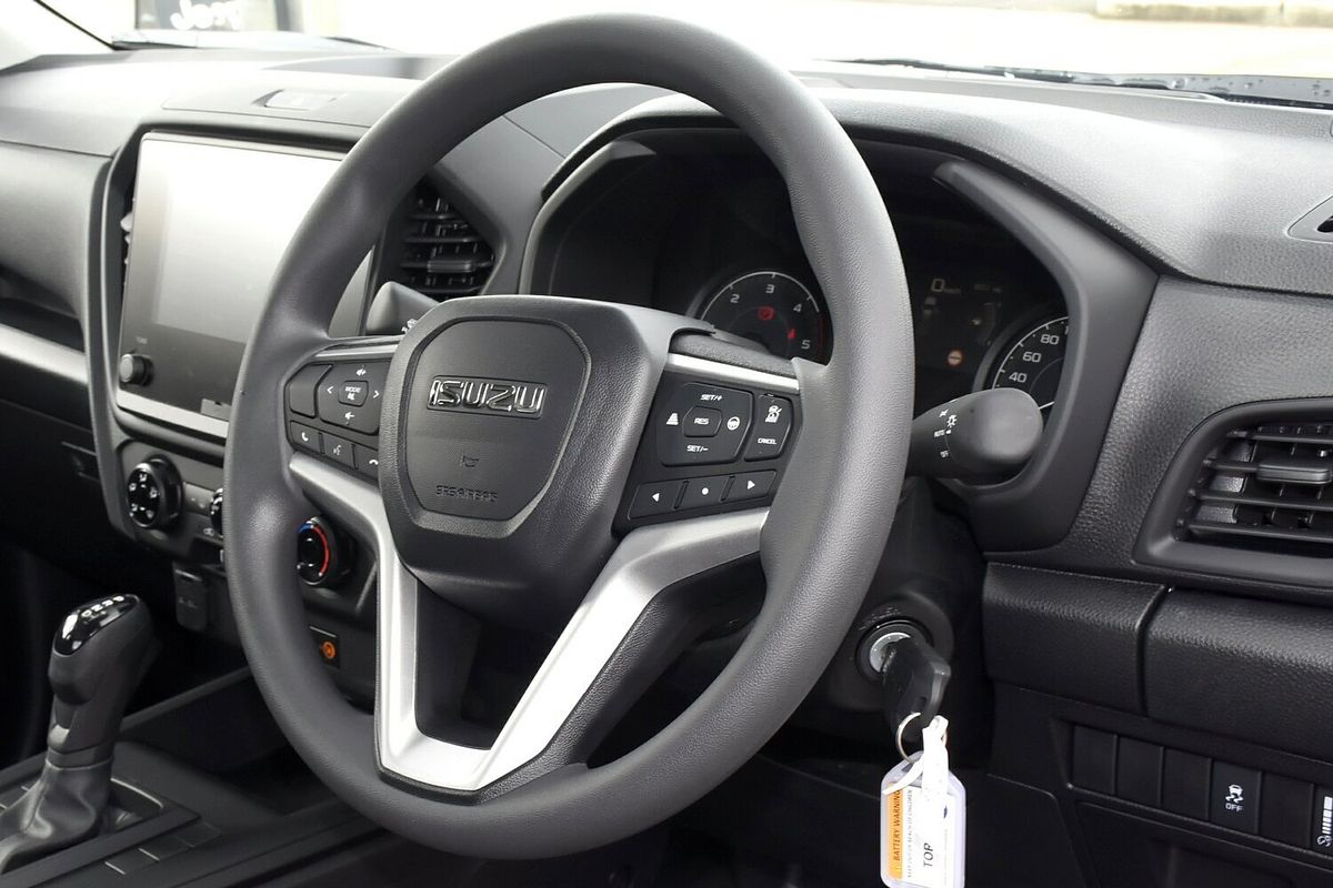 2025 Isuzu D-MAX SX High Ride Rear Wheel Drive