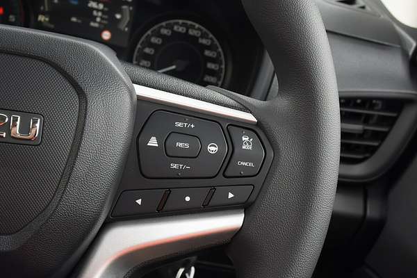 2025 Isuzu D-MAX SX High Ride Rear Wheel Drive