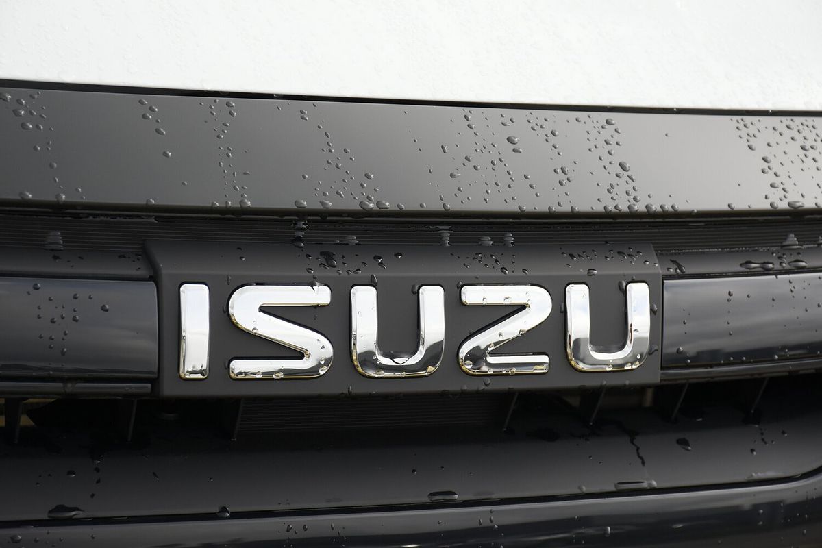 2025 Isuzu D-MAX SX High Ride Rear Wheel Drive