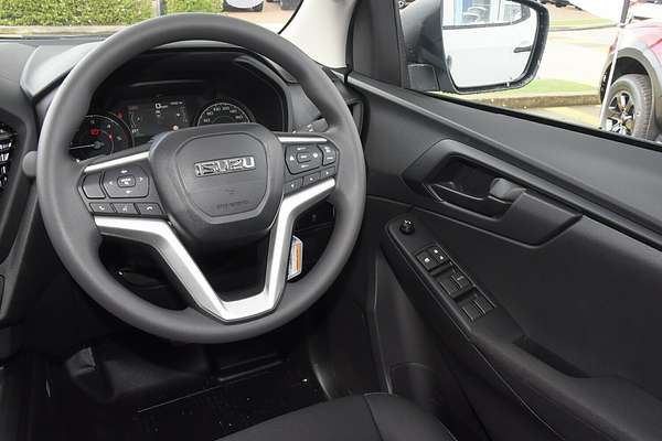 2025 Isuzu D-MAX SX High Ride Rear Wheel Drive