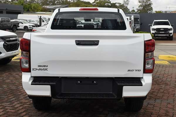 2025 Isuzu D-MAX SX High Ride Rear Wheel Drive