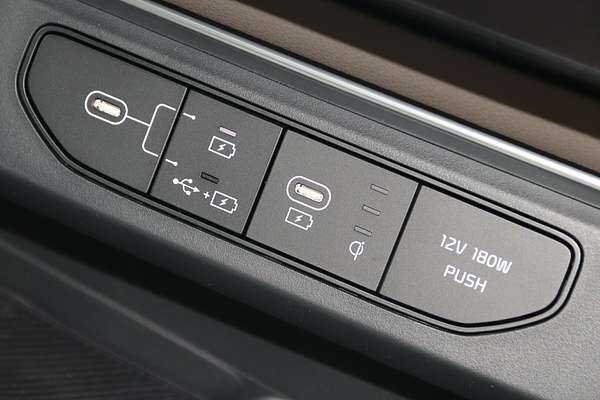 2025 Kia Carnival GT-Line KA4 PE