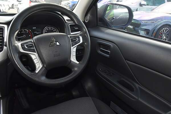 2020 Mitsubishi Triton GLX+ MR 4X4