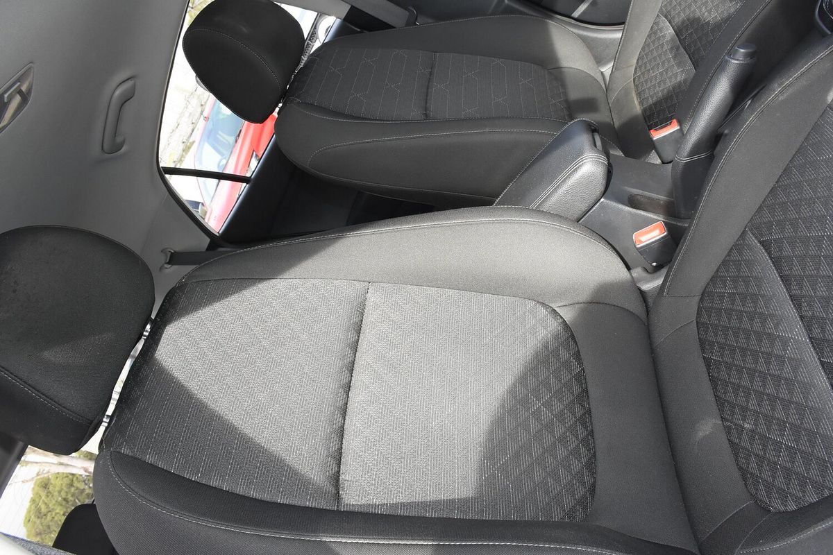 2020 Kia Rio S YB