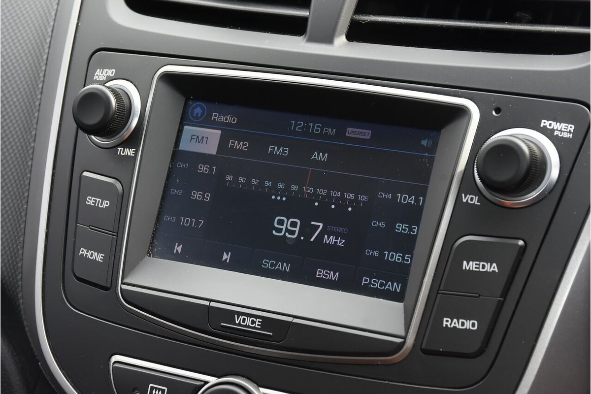 2016 Hyundai Accent Active RB4