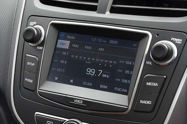 2016 Hyundai Accent Active RB4