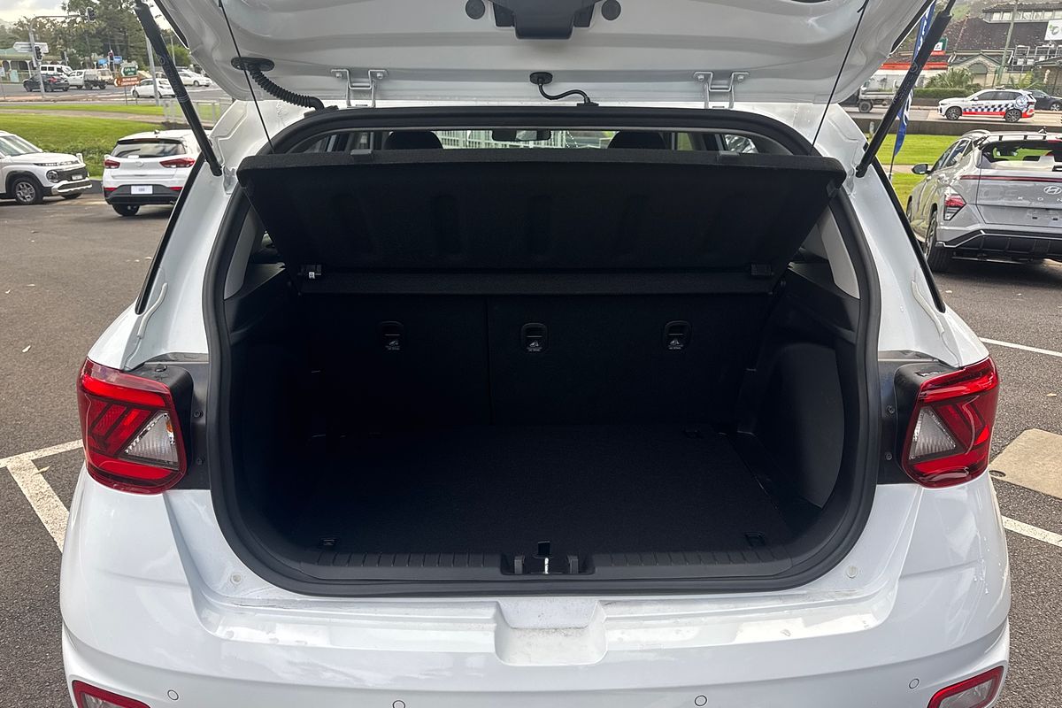 2021 Hyundai Venue Active QX.V3