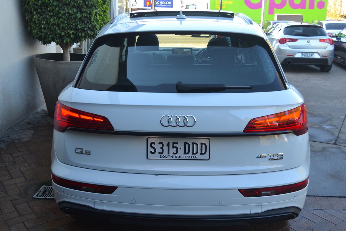 2023 Audi Q5 45 TFSI S Tronic Quattro FY MY24