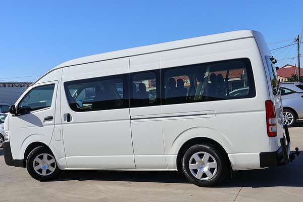 2017 Toyota Hiace Commuter TRH223R