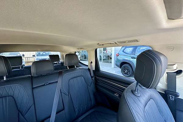 2025 LDV D90 Executive SV9A